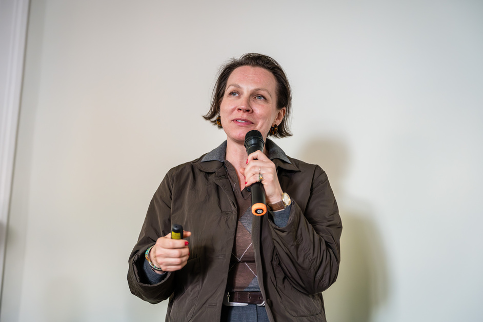 Agata Wąsowska-Pawlik w trakcie prezentacji.