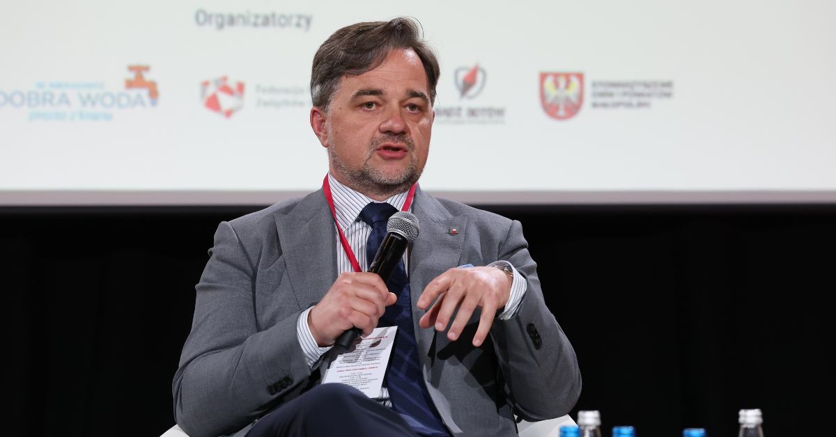 Dr Paweł Pietrzyk.
