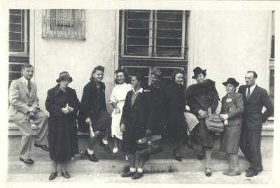 Instytut Weigla przy ulicy Zielonej, 1943. Karmiciele wszy.